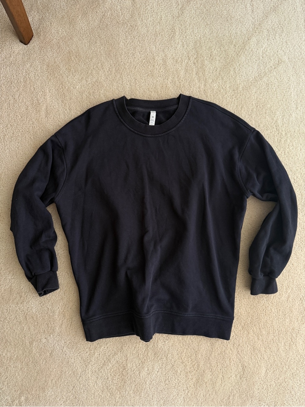 lululemon athletica Black oversized Crewneck Sweater
